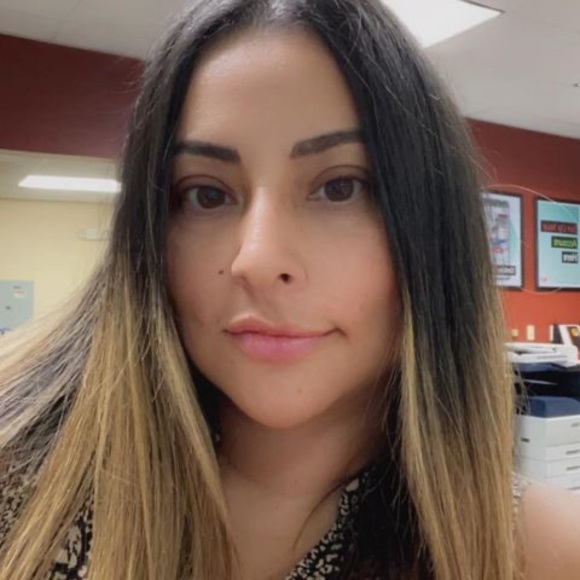 Meet your Posher, Licett - Picture 1 of 1